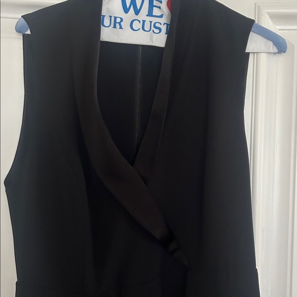 Alice + Olivia Black Classic Wide Leg Jumpsuit - Picture 2 of 7